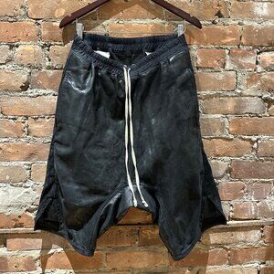 Rick Owens Drop-Crotch Lamb Leather Shorts (RU14F2383-LT) – Black